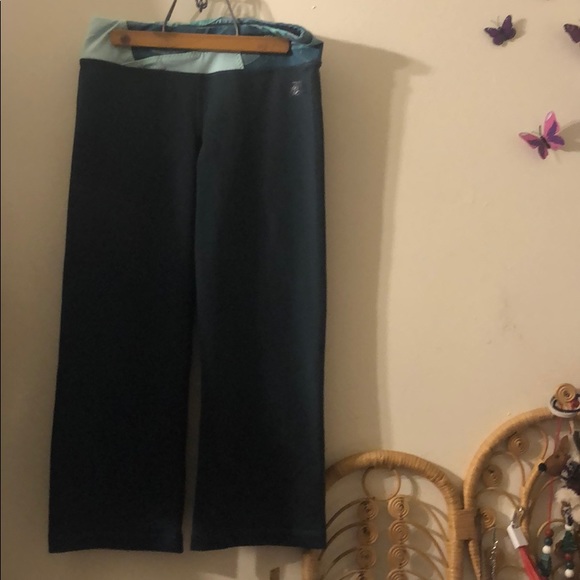 The North Face Pants - The North Face cropped Athletic leggings-S/P size